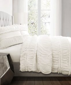 Nova Ruffle 3 Piece Comforter Set