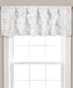 Riley Valance