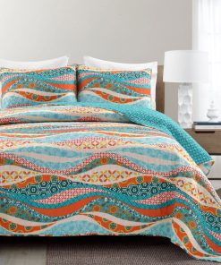 Hailey Watercolor Wave Reversible Cotton Quilt 3 Piece Set