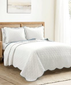 Coastal Chic Scalloped Edge Reversible Quilt 3 Piece Set